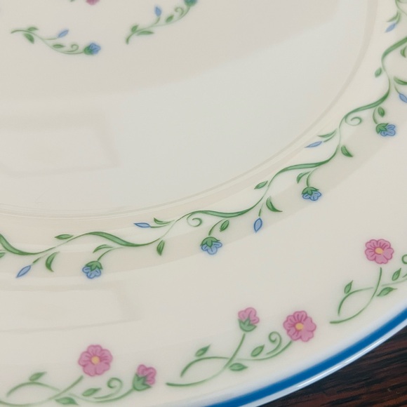 Gotham cup only Town & Country Pattern - Picture 2 of 3